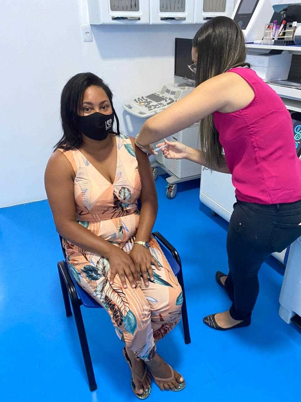 Camacã: Prefeitura começou a vacinar idosos contra o Covid-19